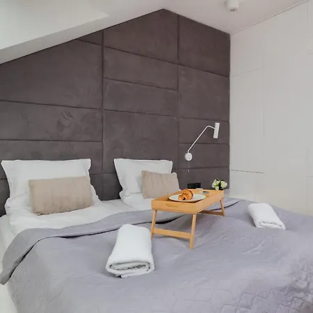 Charming Old Town Escape By Renters Γκντανσκ